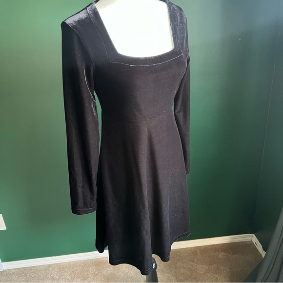 Vintage 90’s Goth Velvet Mini Dress - Picture 8 of 10